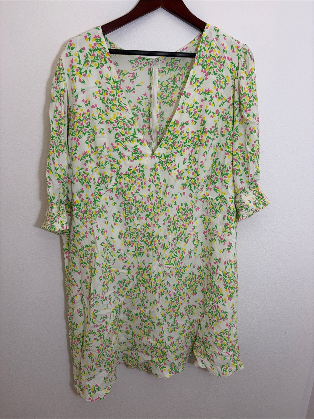 Rixo Floral V-Neck Plus Size Shift Tunic - Cream, Green, Pink